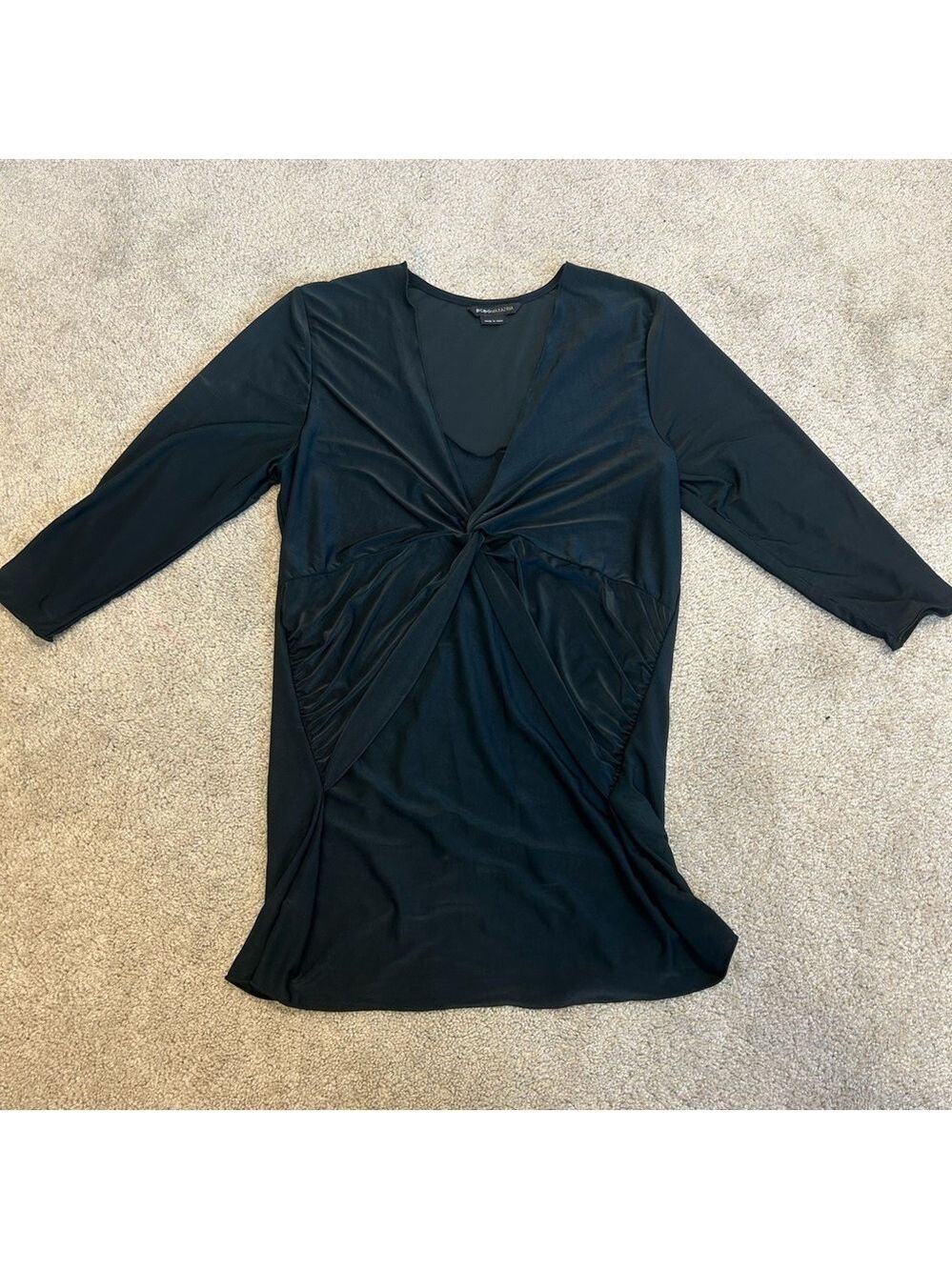 BCBGMAXAZRIA black crisscross 3/4 sleeve top blouse stretchy Sz M - Picture 5 of 10